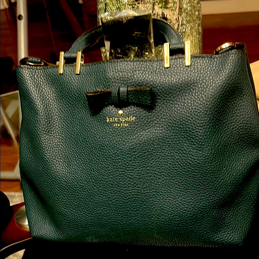 Kate Spade Green Satchel with Textured Leather Finish.send offers - Picture 2 of 14